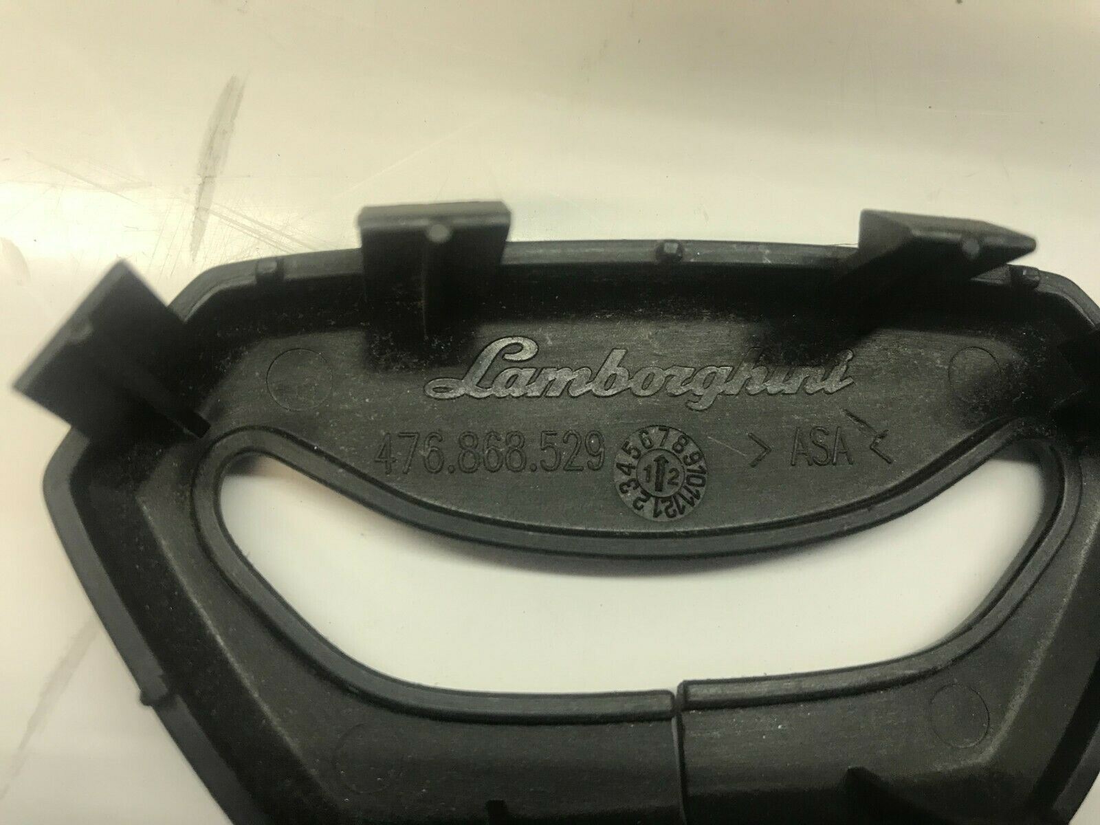 LAMBORGHINI AVENTADOR PASSENGER RIGHT RH SIDE SEAT BELT OEM 471857706A