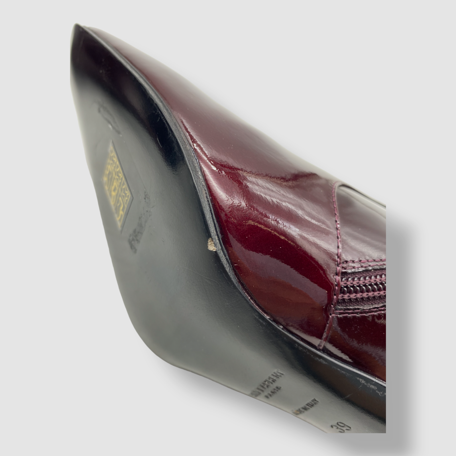 Stivali stivali Saint Laurent da donna rossi in pelle verniciata $1195 taglia 39