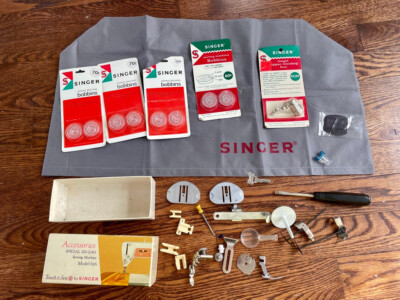 Lot Singer Touch & Sew Sewing Machine Accessories Special Zig-Zag 626 + Bobbins