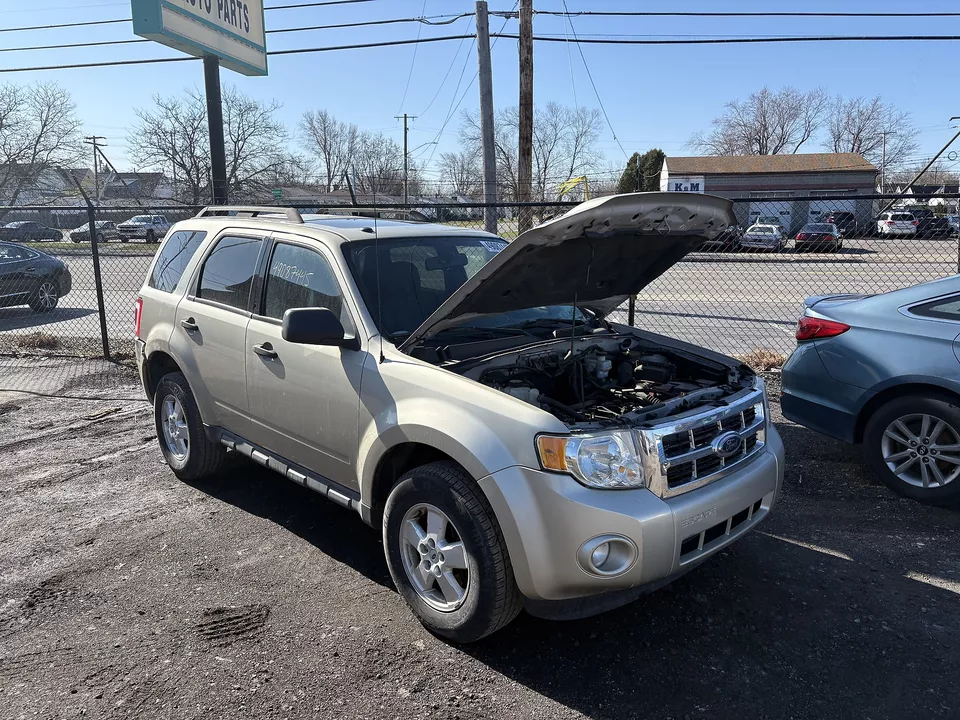 Б/у задняя левая наружная дверная ручка подходит: 2010 Ford Escape дверная ручка в сборе - Изображение 2 из 4