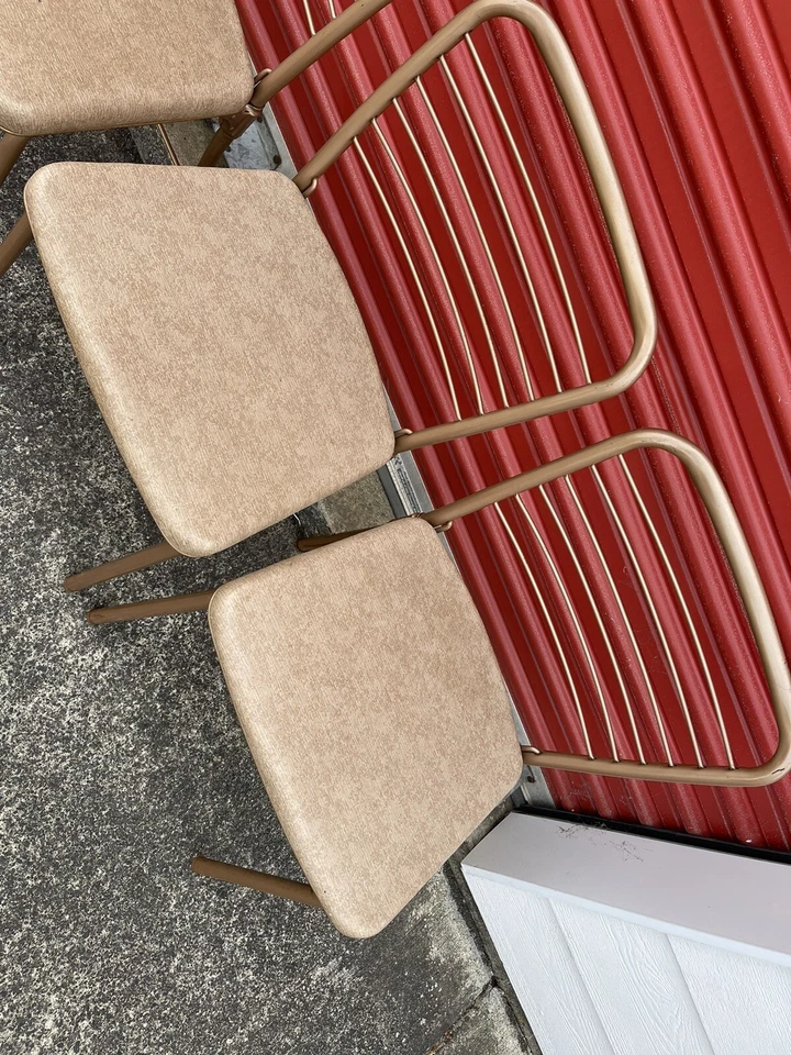 Juego de 4 sillas plegables Cosco vintage MCM Mid Century modernas doradas 1955 Foto 3 de 4