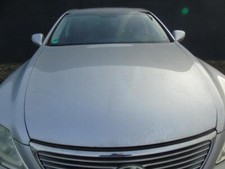 Capote Lexus LS
