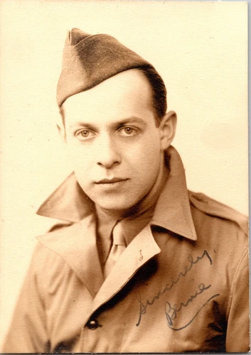 Vtg Found B&W Photo WW2 Soldier US Army Military 504th Ordnance Company Hawaii