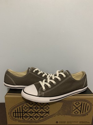 mens dainty converse
