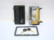 TriMark Paddle Handle LH Tool Box Compartment Storage RV Motorhome Latch 