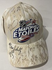 Unique NHL Montreal canadiens All star game 2009 hat -many signatures !