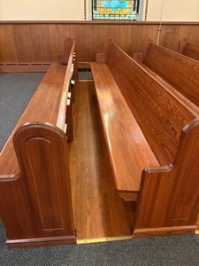 Solid Oak Vintage Church Pew Excellent Condition