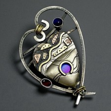 Modernist Designer SUSAN MARIA BUCKLEY Heart Brooch Niobium Silver Brass Copper
