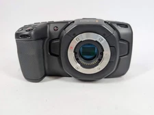 Blackmagic Design Pocket Cinema Camera 4K BGM113A 8MP Cinema Camera