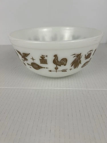 Vintage Pyrex Ovenware Early American #403 ~ 2 1/2 Quart Bowl