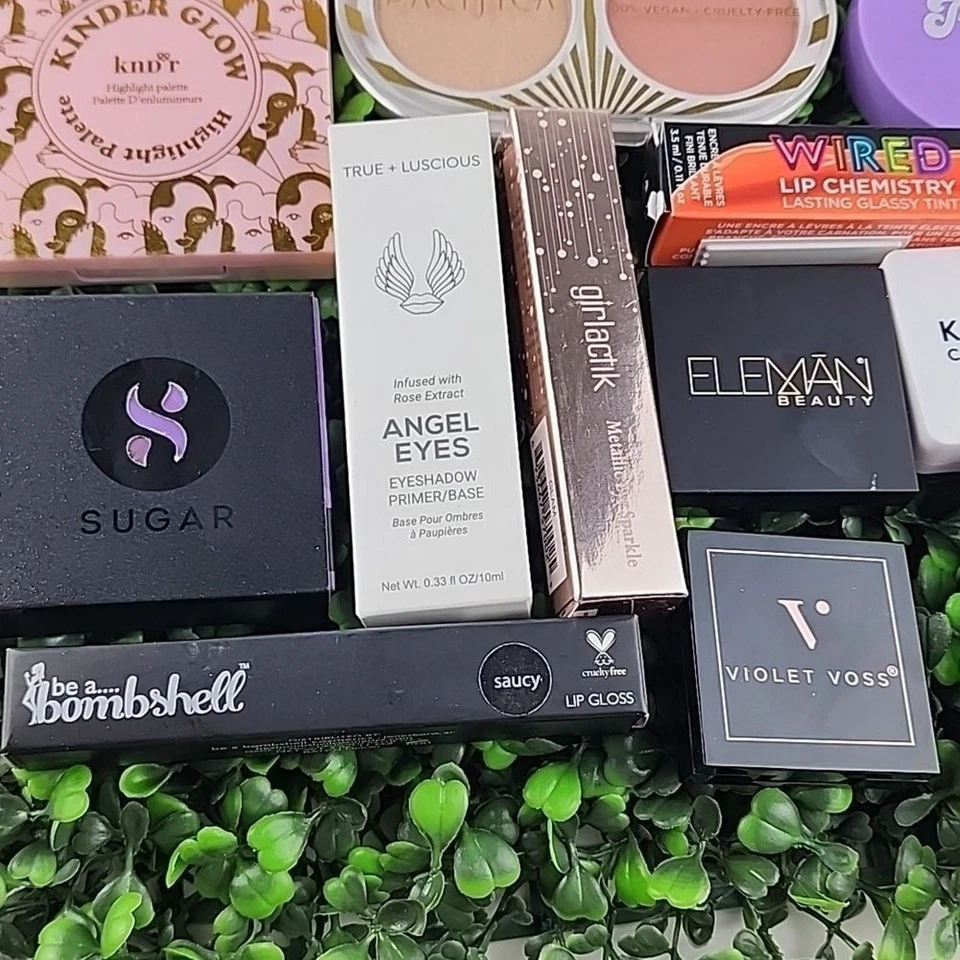 Makeup bundle lot 14 pieces wholesale blush bronzer lip gloss highlighter new - Image 4 of 4