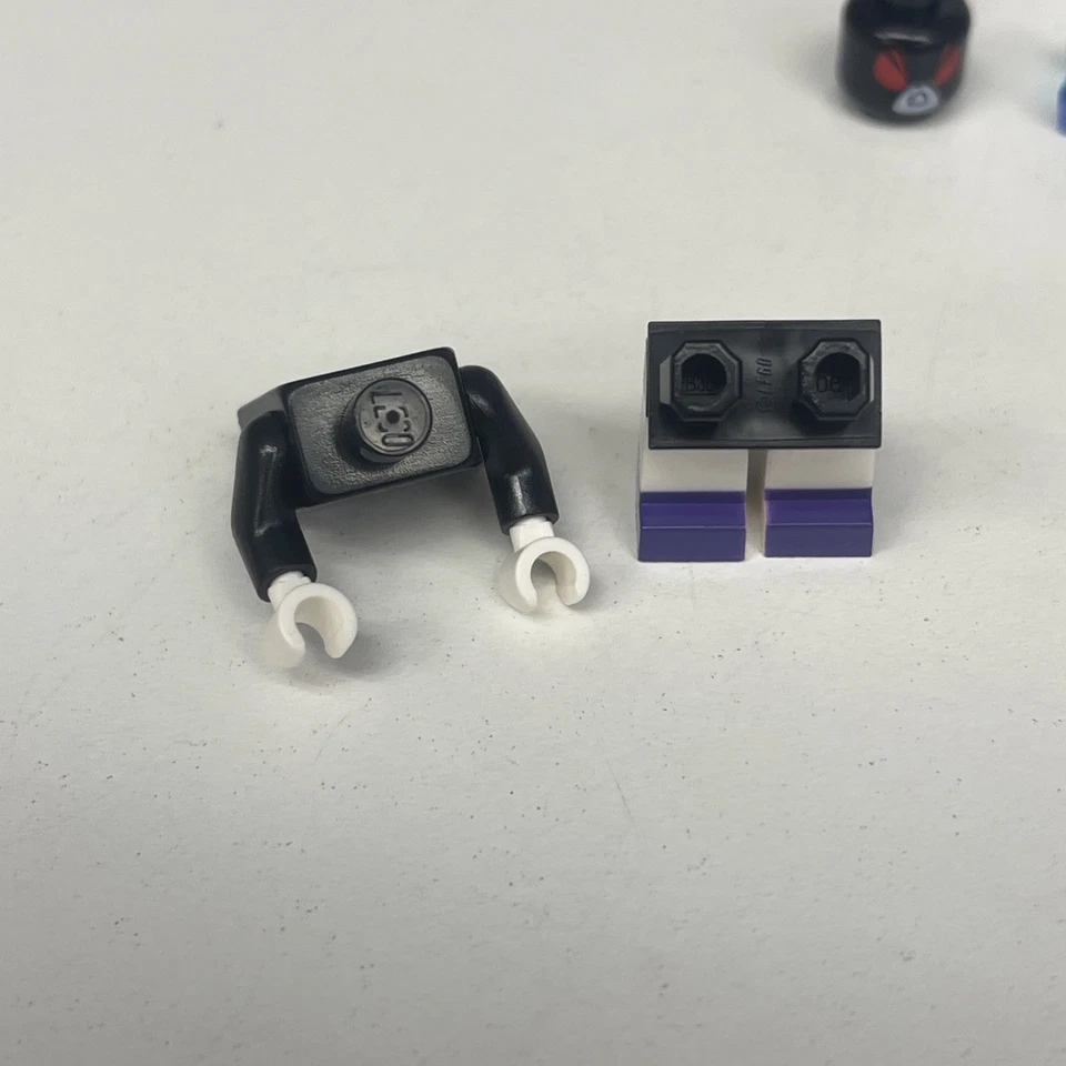 Lego Raven DIM048 DC Super Heroes Teen Titans Go! Unassembled *RARE* - Image 2 of 2