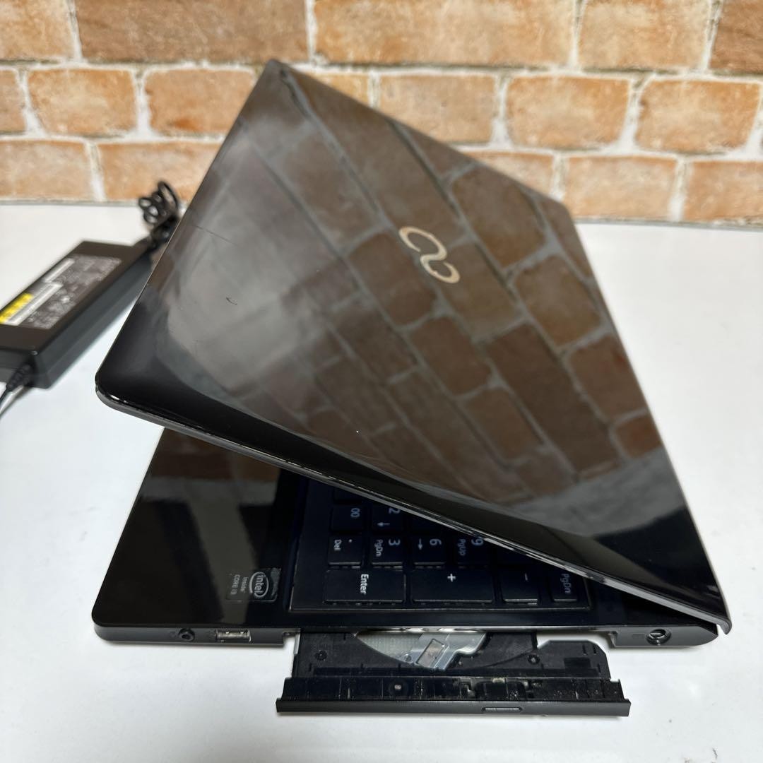 Fujitsu Corei7 SSD512 8GB 良品 Fujitsu Laptop 8Gb Ram Ssd Blu-Ray Drive Office 2024