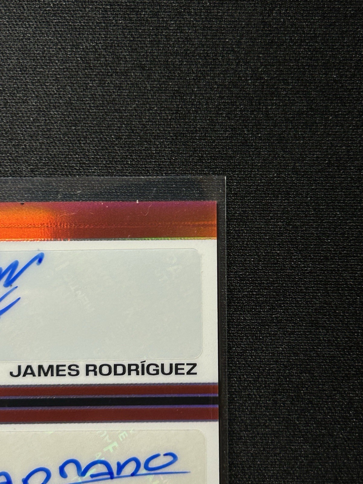 2026 Panini Prizm FIFA World Cup James Rodriguez J Cuadrado D Ospina Auto RED /4 view 8