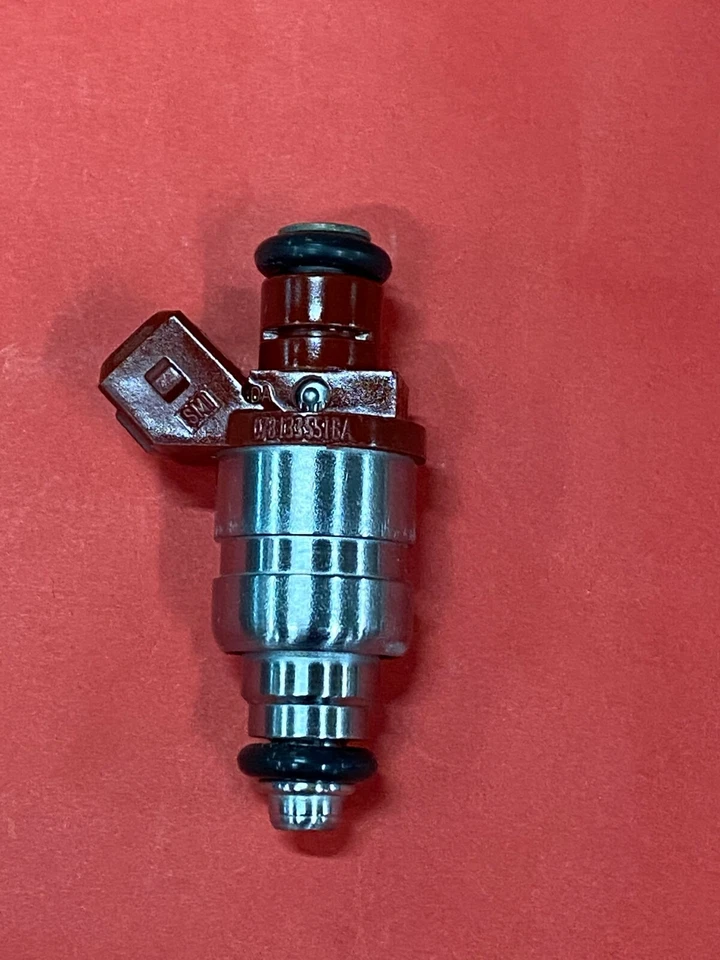 Fuel Injector for Volkswagen Passat,Audi A4,A4 Quattro,A6, A6 Quattro 155-0412 - Image 2 of 2