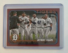 2023 Topps Series 1 #6 Mother's Day Pink Parallel 46/50 Detroit Tigers