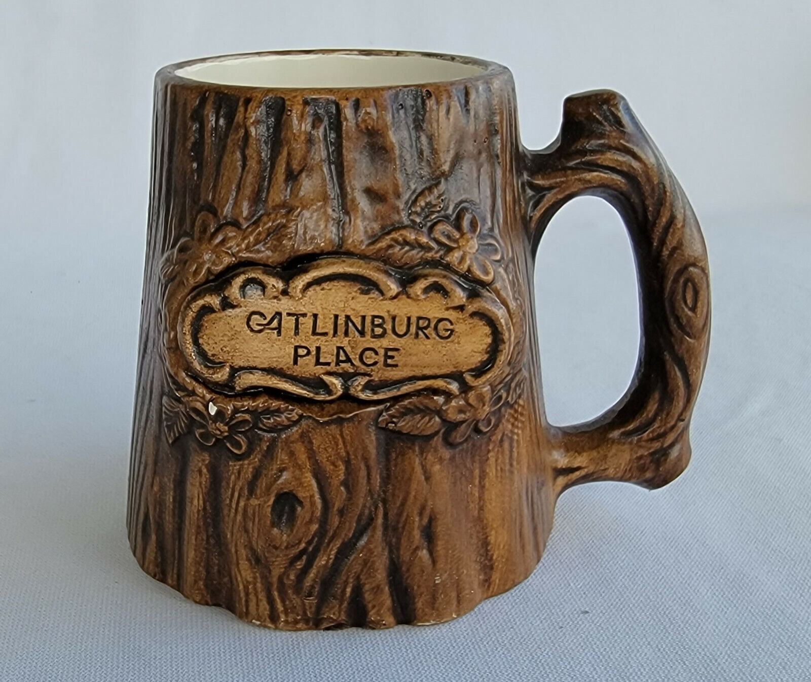 Gatlinburg Place Tennessee Vintage Treasure Craft Large Coffee Cup Mug Tree Bark