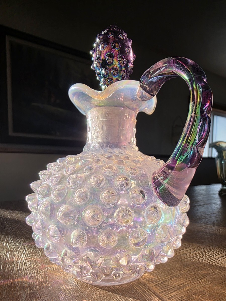 フェントン　クランベリーホブネイルオパルセント　フリルエッジ　ラージガラスボウル Fenton Pink Chiffon Opalescent Hobnail Cruet - Violet Carnival