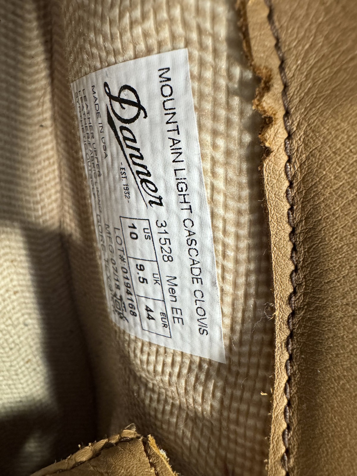 danner mountain light cascade clovis - image 3