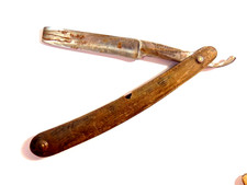vintage heavily worn and tarnished Wade Butcher straight razor