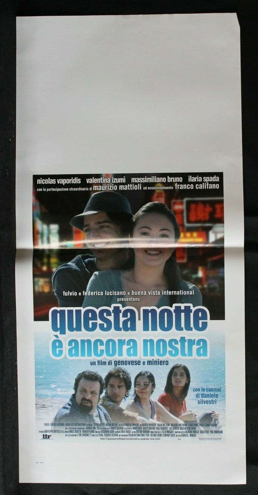 Locandina originale film Questa notte è ancora nostra () - Regia di Luca Miniero, Paolo Genovese