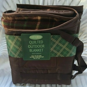 VERA BRADLEY QUILTED FLEECE BLANKET PARISIAN PAISLEY ...