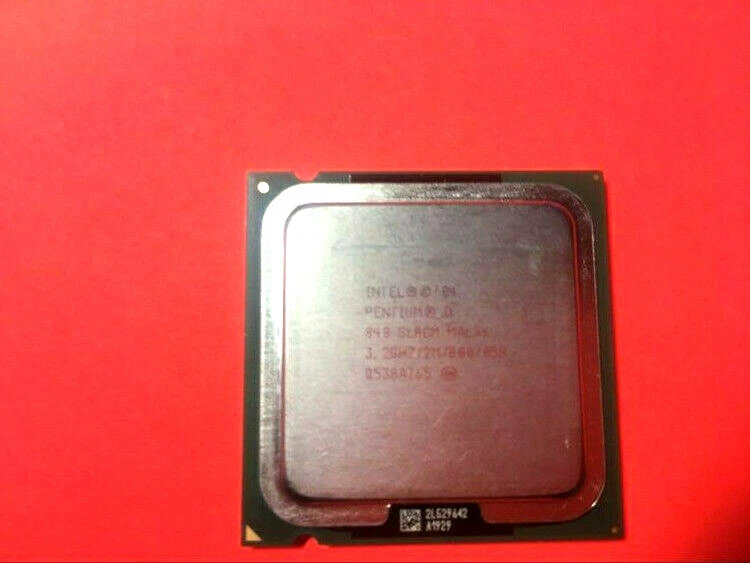 57% OFF -  Genuine Intel Pentium D 840 SL8CM 800MH 3.2GHz 2 MB CPU Processor NEW - Image 3 of 4