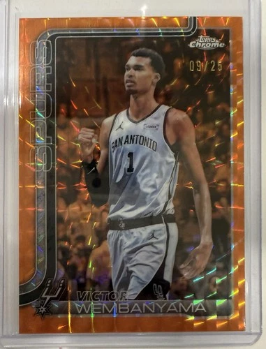 2025-26 Topps Chrome Update Victor Wembanyama #22 Orange Geometric Refractor /25