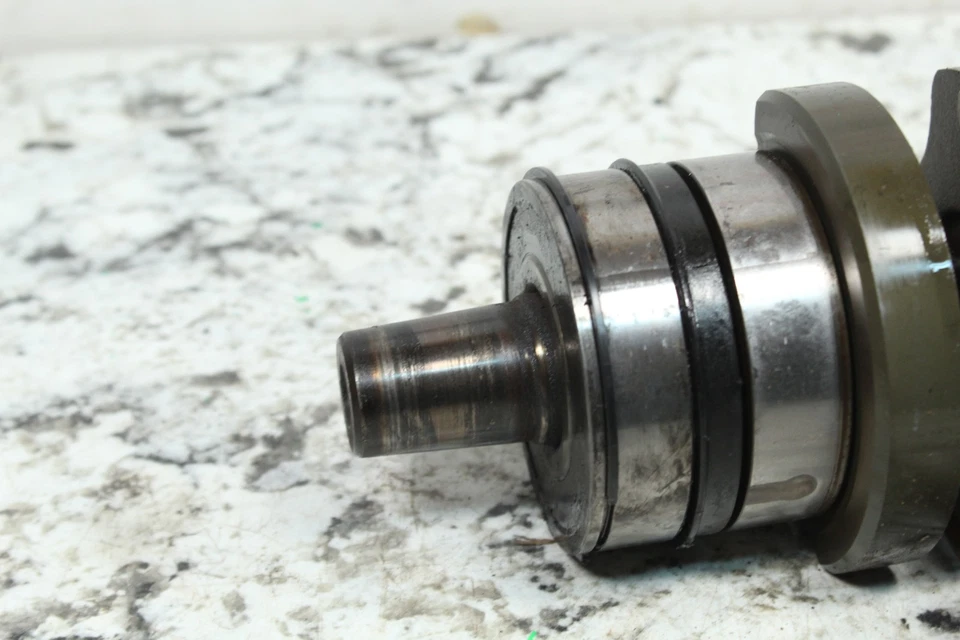 1998 YAMAHA MOUNTAIN MAX 700 Crankshaft Crank Rods  8CH-11400-12-00 - Image 2 of 4