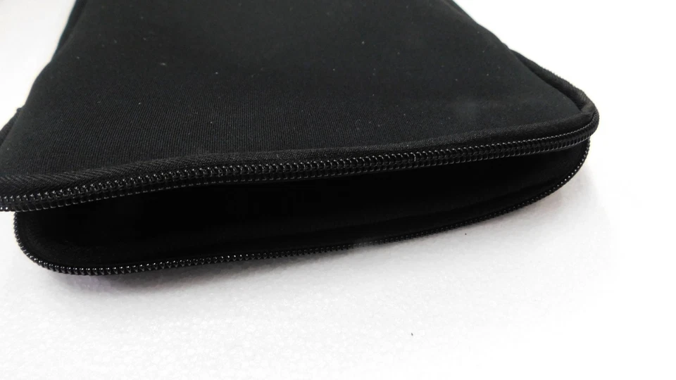 Smartab Protective Sleeve for 9"-10" Tablets, Black - Image 3 of 4