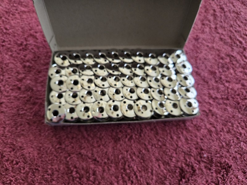 New 100 Metal Bobbins #172222 for Singer 66, 99, 101, 102, 185, 192, 201  & more