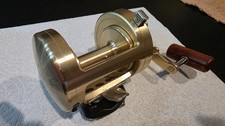 Shimano Calcutta 700S Non-Levelwind Conventio...