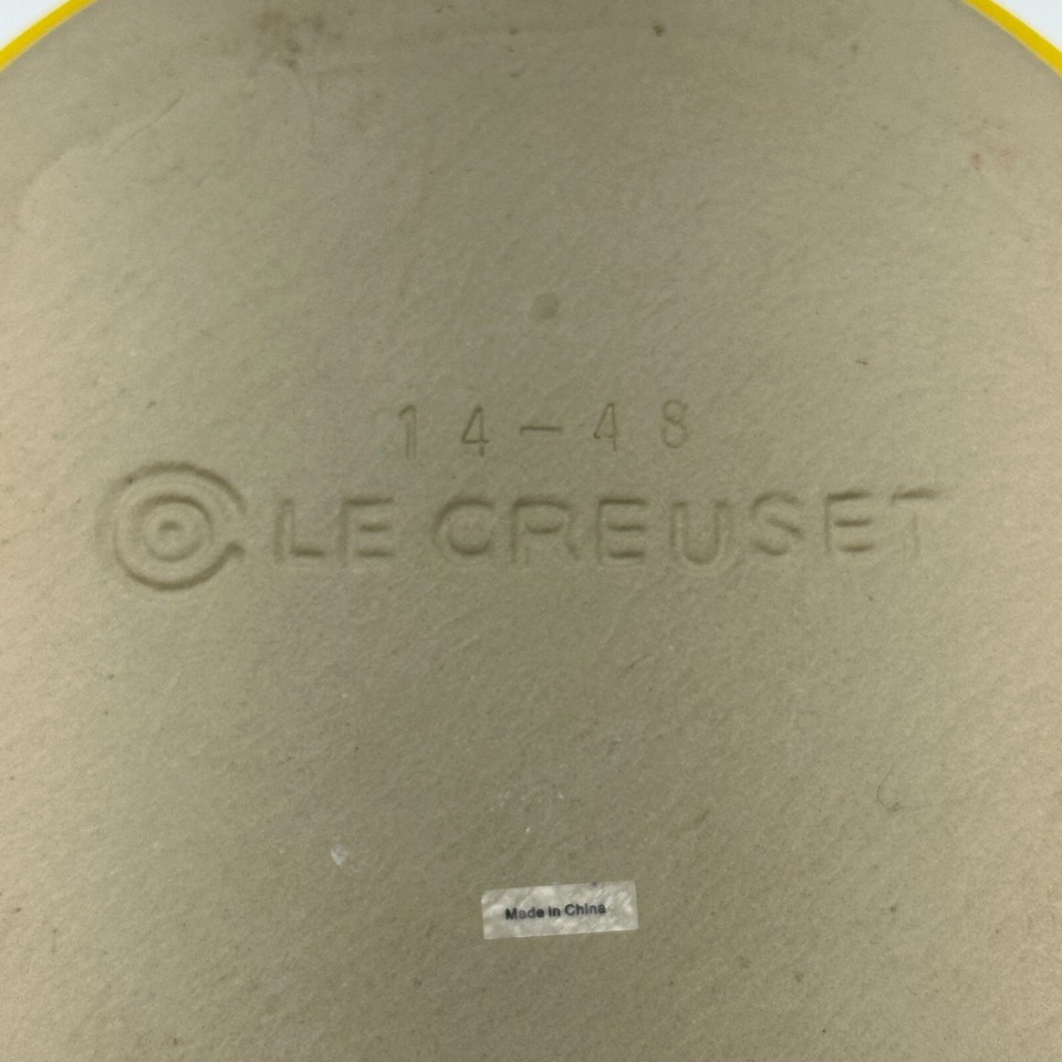 Le Creuset Souffle Dish Bowl Soleil Medium 1.5 Qt Size Kitchen