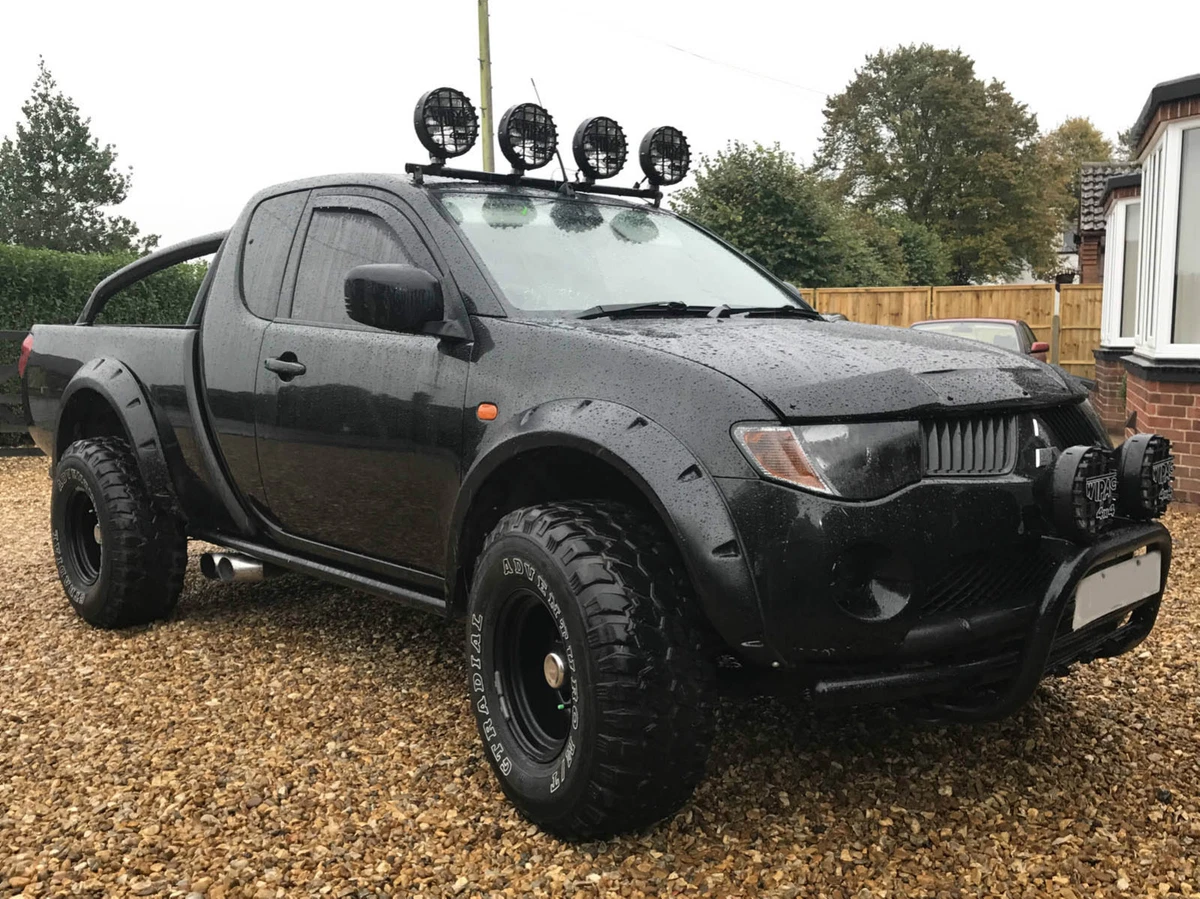 Mitsubishi l200 warrior body kit deals