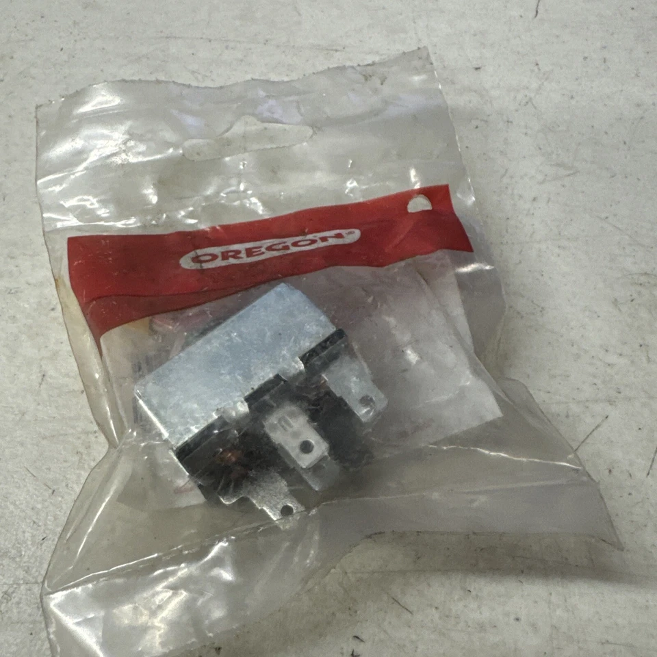 Interruptor de toma de fuerza Oregon 33-384 para unidades de tracción de engranajes Proline de tamaño mediano Toro 37-2610 Foto 3 de 3