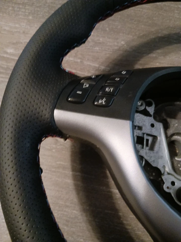 Volante BMW M3 M5 E39 E53 E46 X5 ZHP 2000-2006 OEM 540 530 328 330 325 Foto 3 de 4