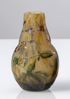DAUM, NANCY: VASE NACHTSCHATTEN - SOLANUM - GEÄTZT, FEIN BEMALT SIGNIERT 1910