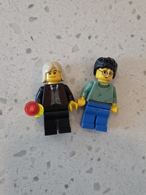 Harry Potter LEGO #4720 Knockturn Alley 99% Complete (Original Instructions)