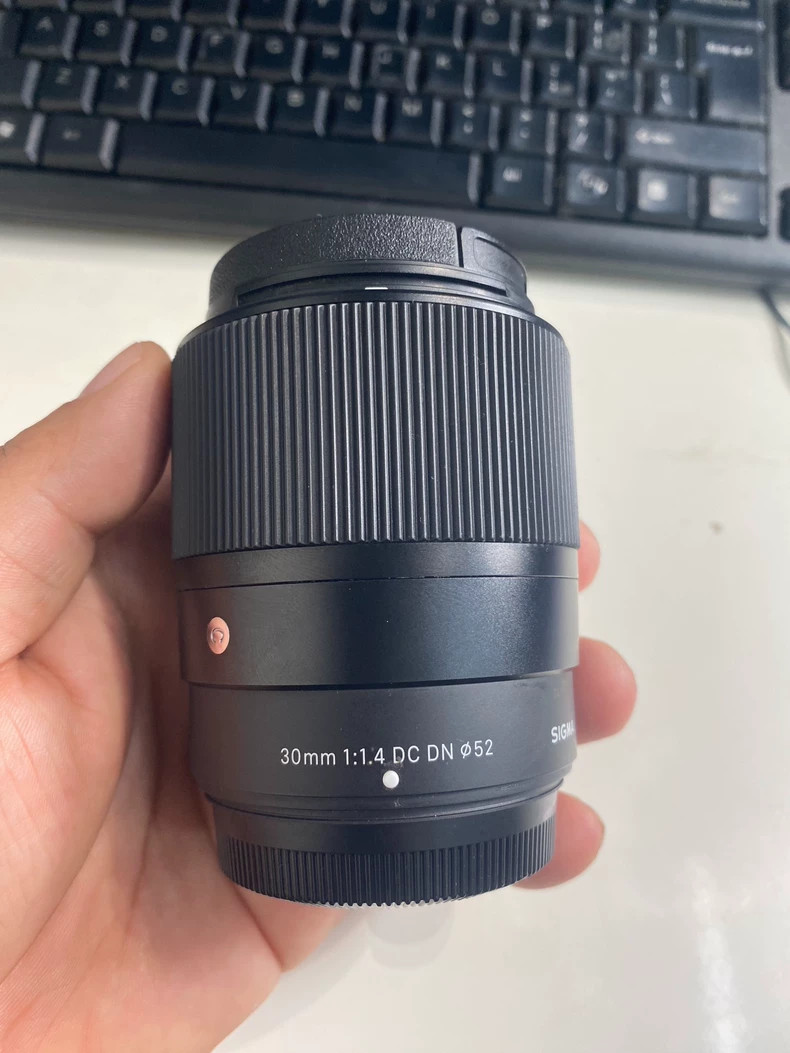 Sigma 30mm F1.4 DC DN Contemporary Lens for Sony E Mount | eBay