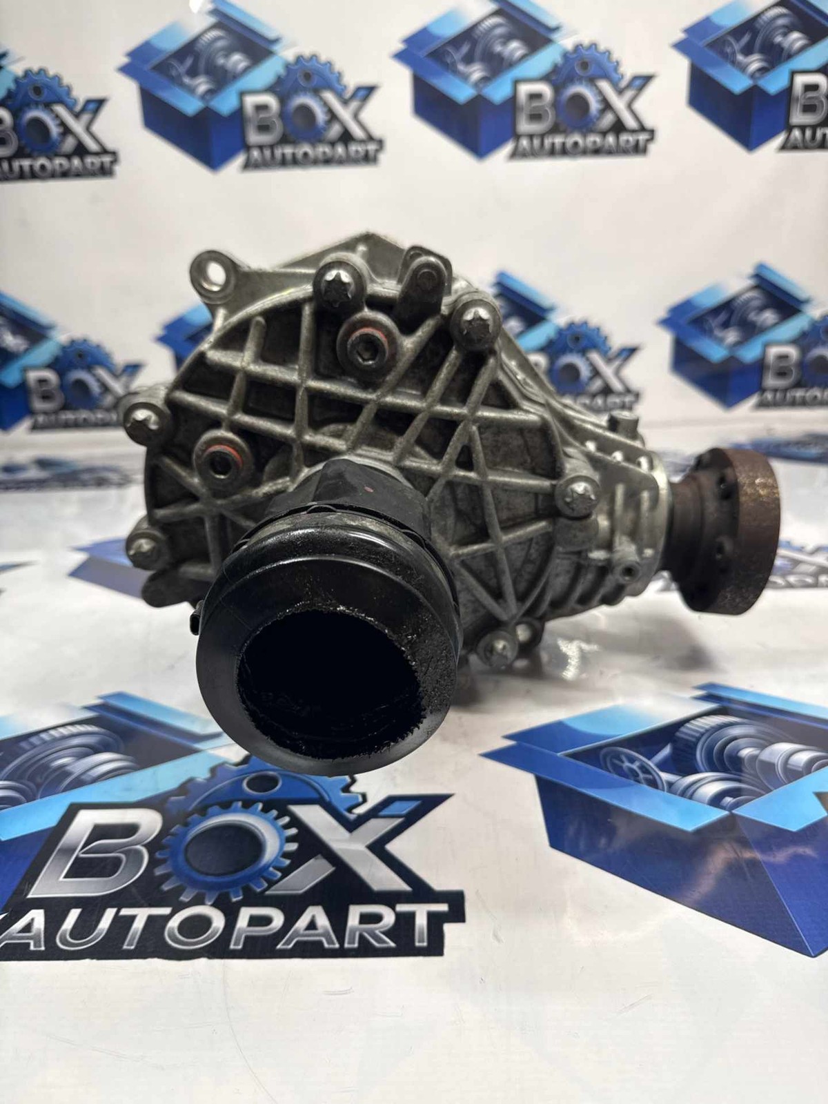 2014-2020 MASERATI GHIBLI SQ4 3.0L AWD Front Differential Axle Carrier 59K OEM