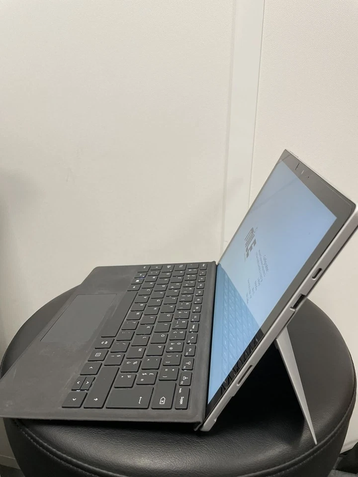 Microsoft Surface Pro 7+ 12,3" Tactile I5-1135G7 8GB RAM 256GB SSD Webcam - Photo 3/4