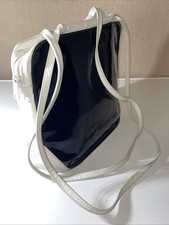 Lack+ Leder-Tasche,weiss+schwarz,B.28xH.23x 4.5cm,Innenfutter-Fach offen