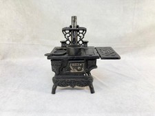 Rescew Vintage Cast Iron Miniature Wood Stove