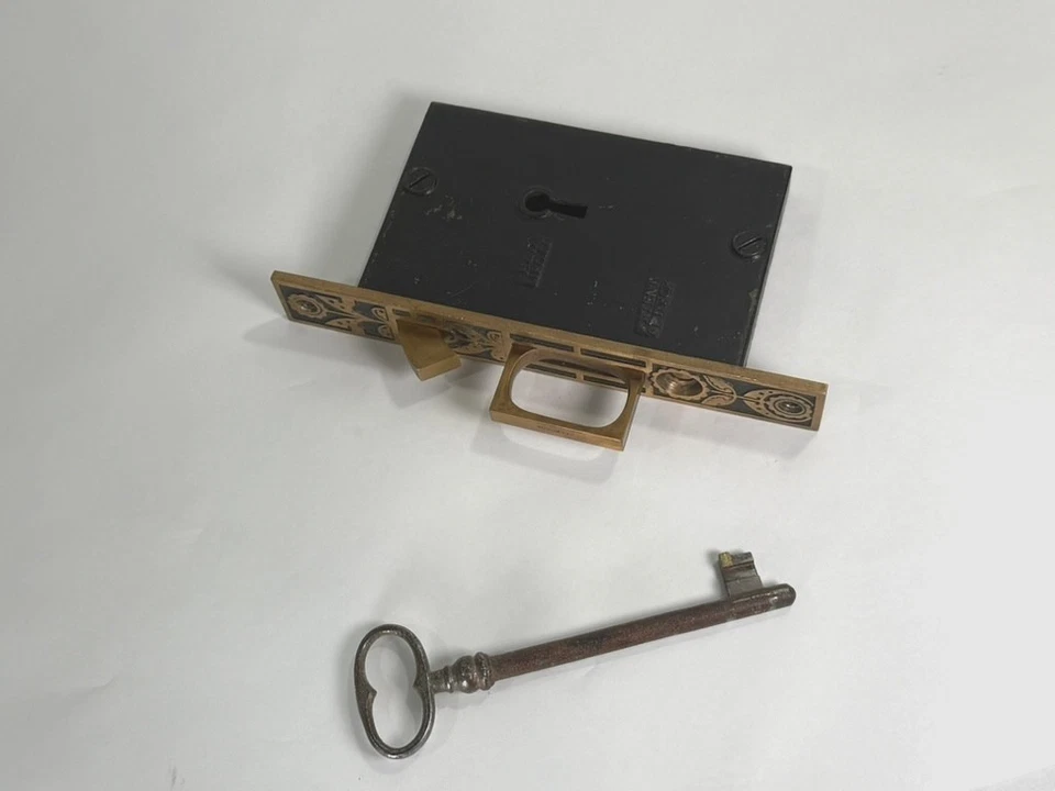 Antique Sliding Pocket Door with Key Mortise Lock Set – Vintage Architectural - Image 4 of 4