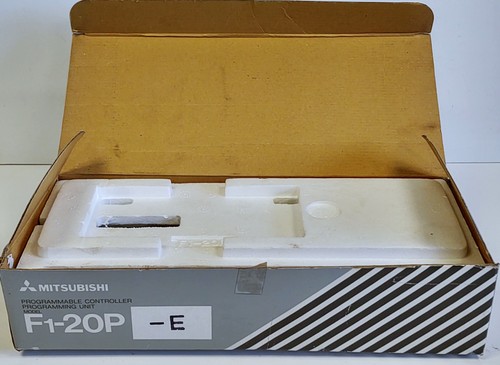 Mitsubishi F1-20P-E MELSEC PLC Operator Interface with Display - Picture 2 of 6
