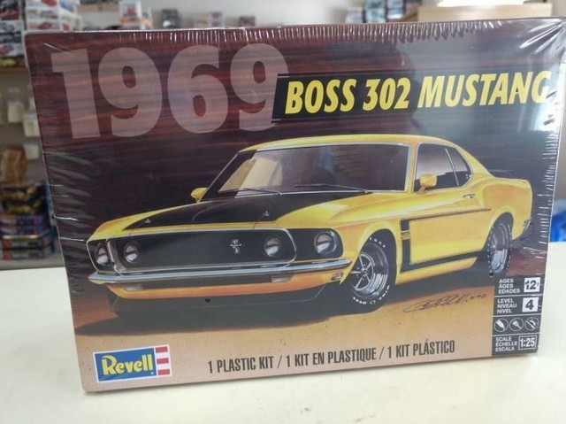 revell mustang boss 302