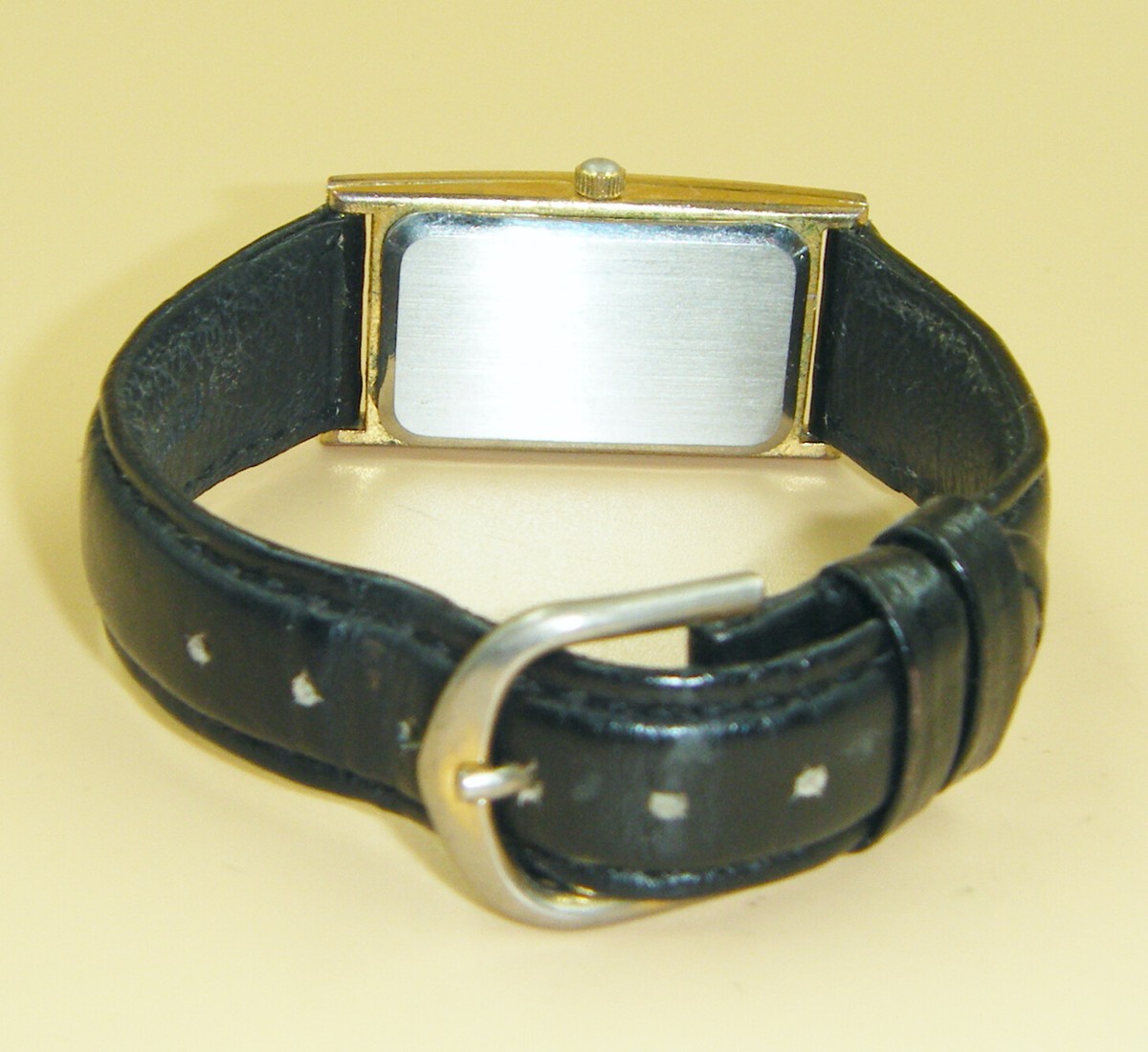 RE/MAX Ladies watch with NEW battery. Worn only handful of times. Elegant Rolex Ladies Datejust 26mm 18k Gold & Steel Watch ICED 1.5ct  main image 2