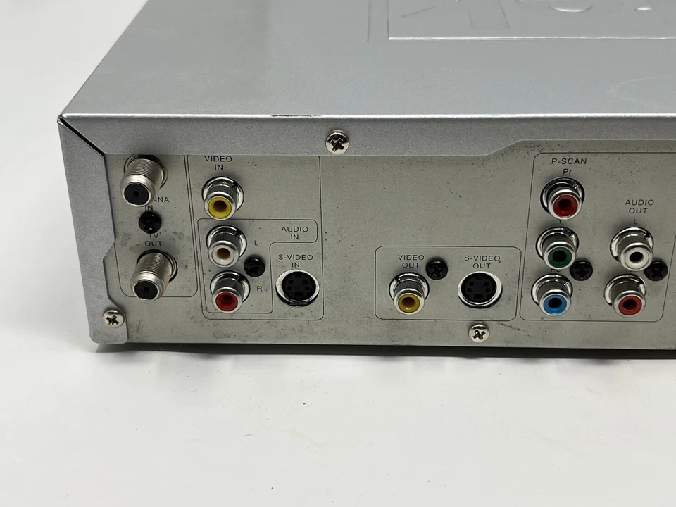 MUSTEK DVD+R/RW Recorder R100A with Progressive Scan, DVD Recorder - For Parts - Image 4 of 4