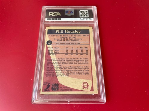 Phil Housley Sabres HOF 1984-85 O-Pee-Chee Card Signed Auto PSA/DNA - Picture 2 of 2