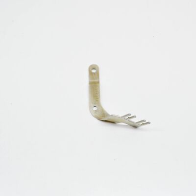 MERCEDES-BENZ CLA C117 Charge Air Pipe Bracket A6510982739 NEW 